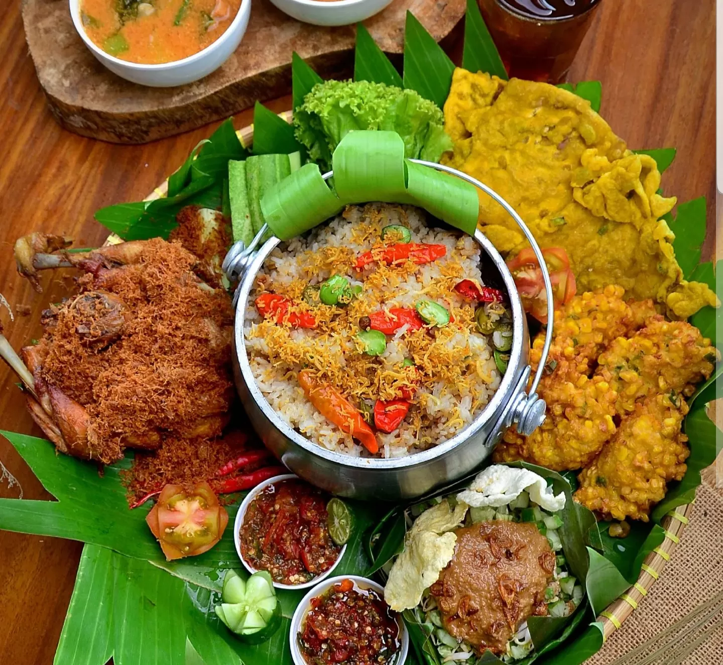 Warung Nasi Liwet Khas Dayah Baroh